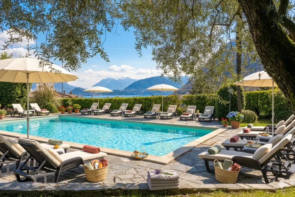 Hotel Royal gallery image #3