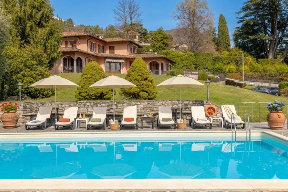 Hotel Royal gallery image #4