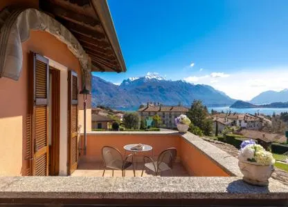 Hotel Royal - Rooftop Terrace & Sun Deck