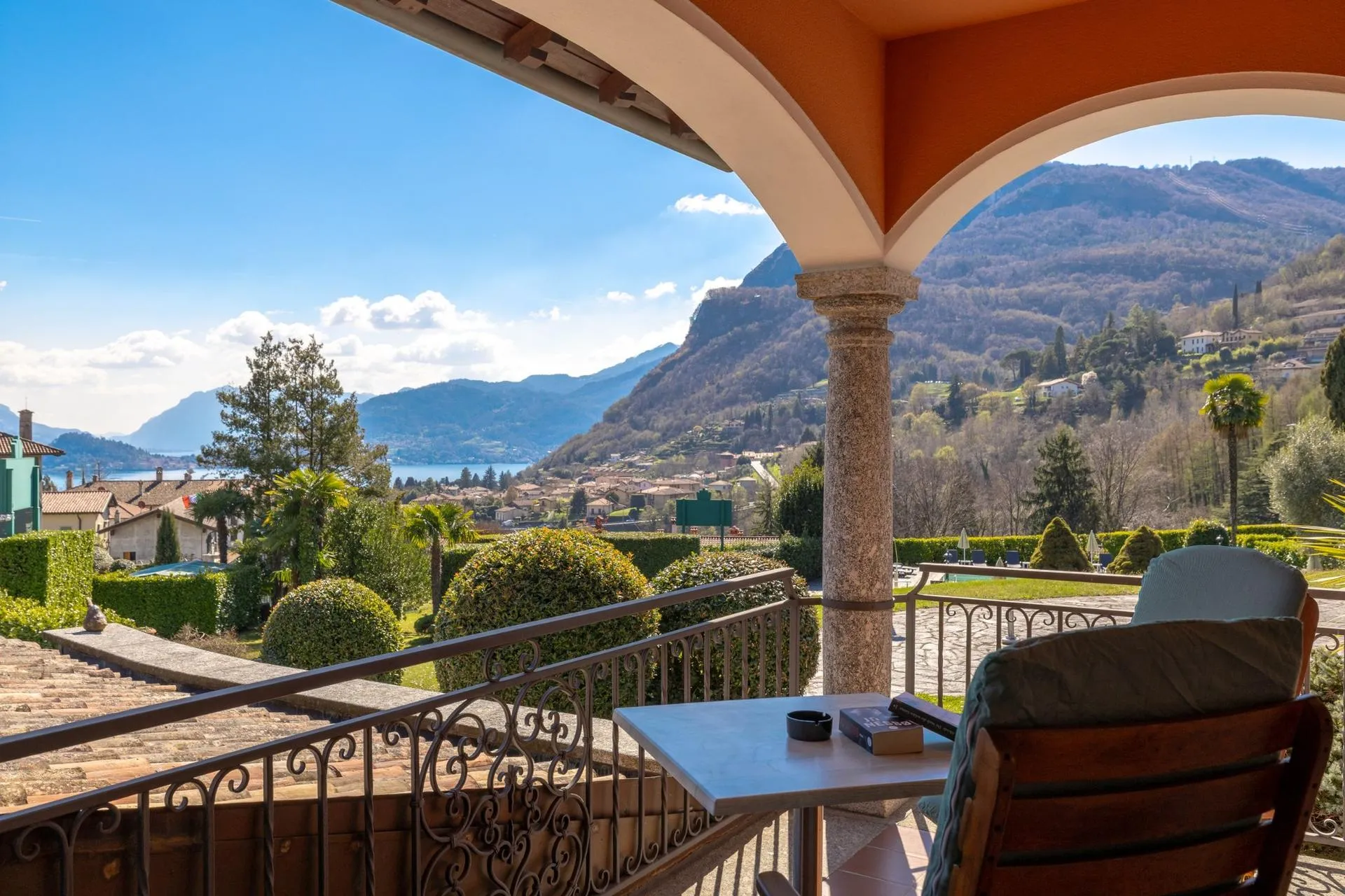 Hotel Royal Triple Rooms image #1