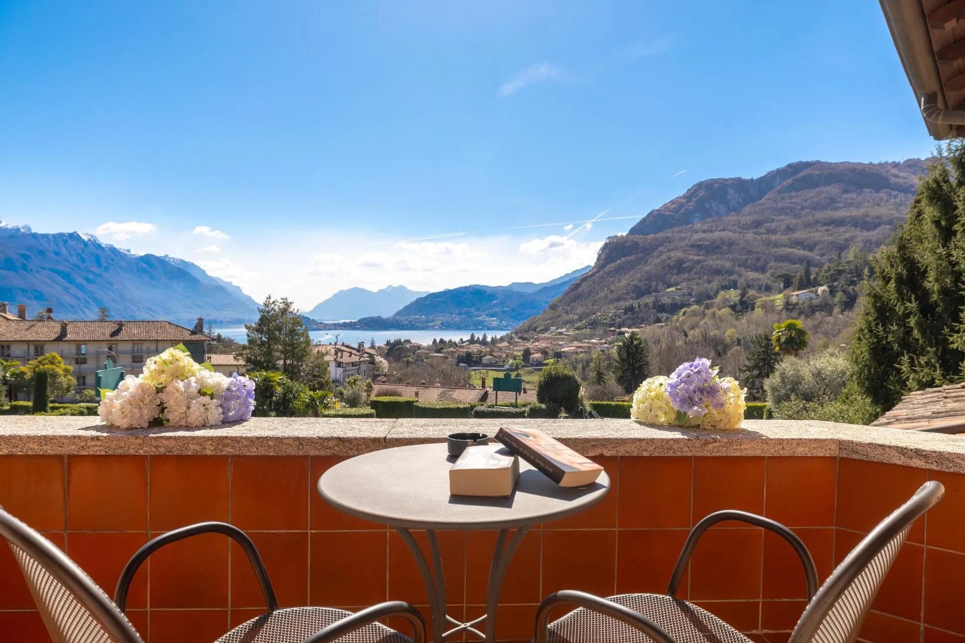 Hotel Royal Triple Rooms image #1