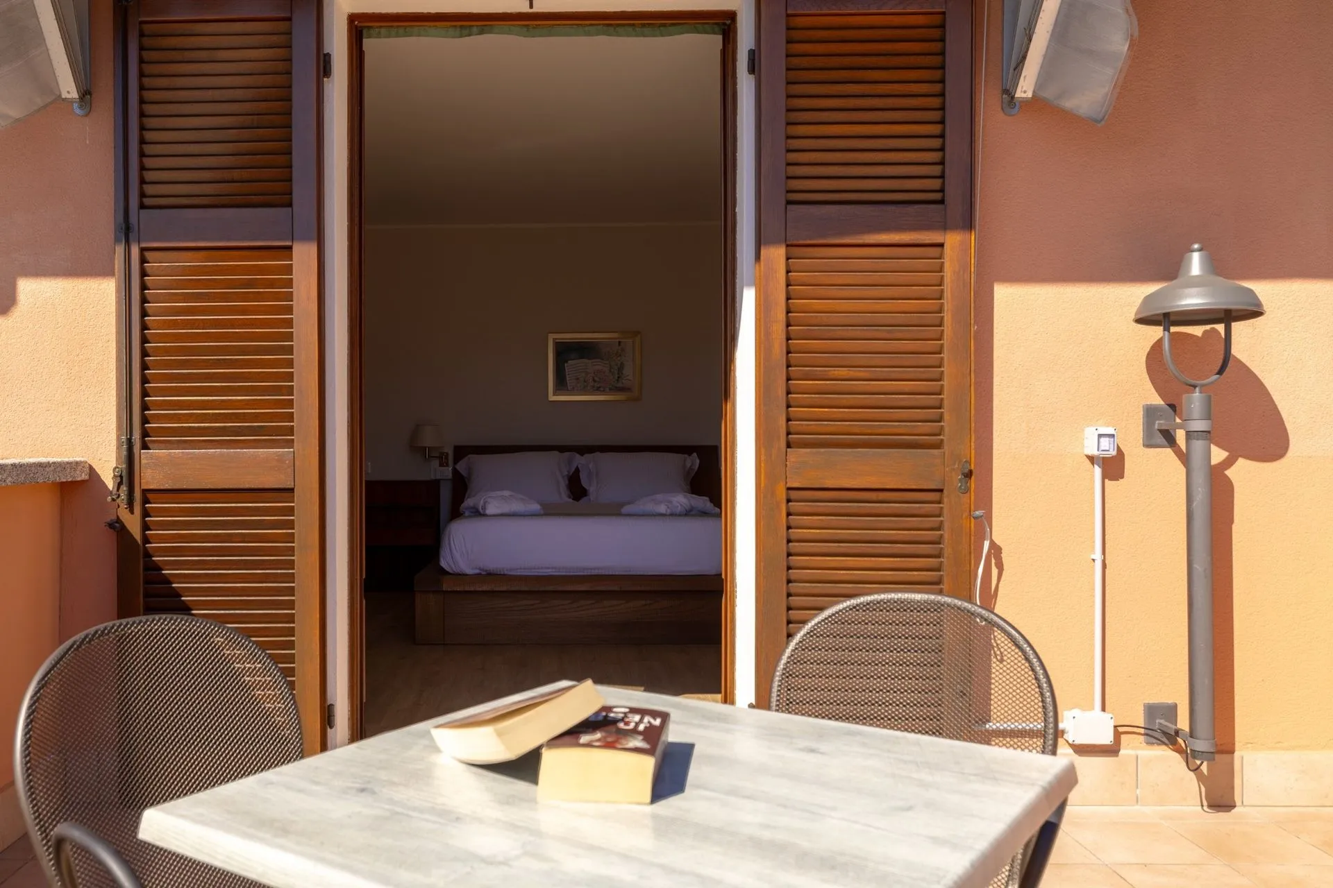 Suite with Lake View